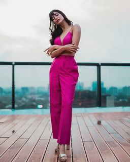 Aahana Kumra feet photo 18