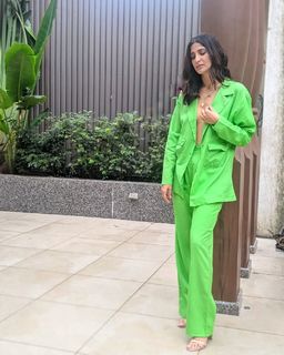 Aahana Kumra feet photo 11