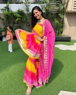 Aahana Kumra feet photo 20
