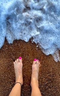 Aahana Kumra feet photo 13
