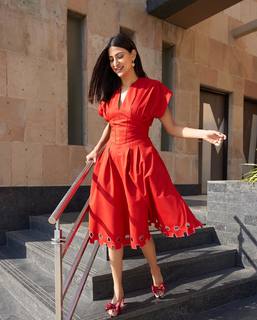 Aahana Kumra feet photo 10