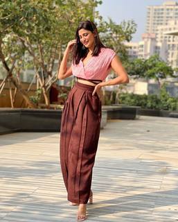 Aahana Kumra feet photo 11