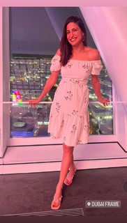 Aahana Kumra feet photo 13