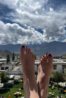 Aahana Kumra feet photo 16