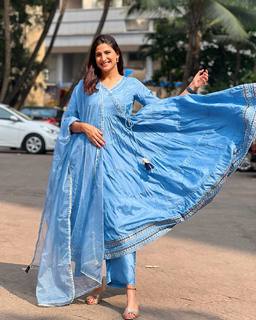 Aahana Kumra feet photo 4