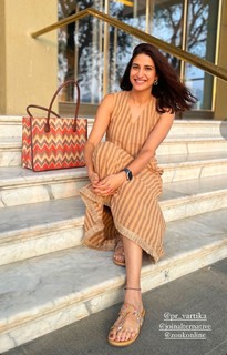 Aahana Kumra feet photo 4
