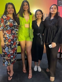 Aahana Kumra feet photo 1