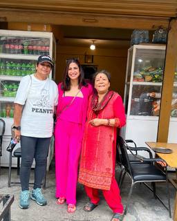 Aahana Kumra feet photo 19