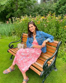 Aahana Kumra feet photo 8