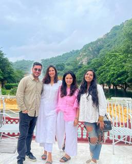 Aahana Kumra feet photo 13