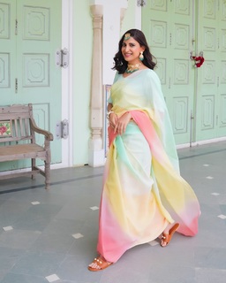 Aahana Kumra feet photo 19
