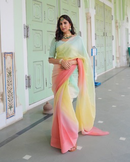 Aahana Kumra feet photo 16