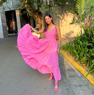Aahana Kumra feet photo 12