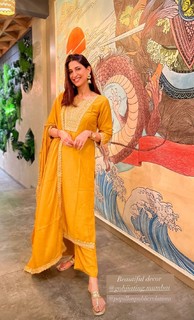 Aahana Kumra feet photo 7