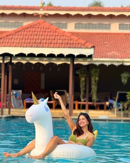 Aahana Kumra feet photo 3