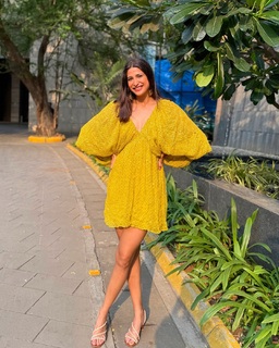 Aahana Kumra feet photo 7