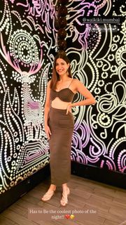 Aahana Kumra feet photo 17