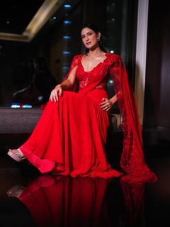 Aahana Kumra feet photo 10
