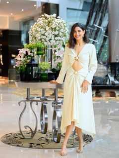 Aahana Kumra feet photo 16
