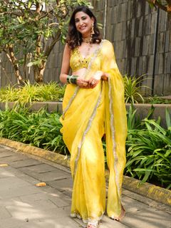 Aahana Kumra feet photo 8