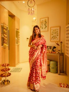 Aahana Kumra feet photo 5