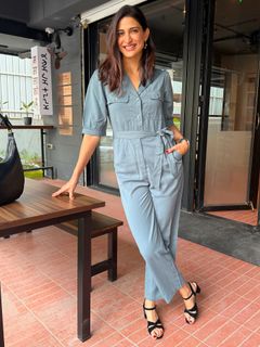 Aahana Kumra feet photo 13