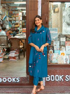 Aahana Kumra feet photo 13