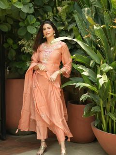 Aahana Kumra feet photo 19