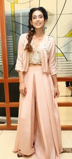 Aakanksha Singh feet photo 1