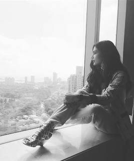 Aakanksha Singh feet photo 14