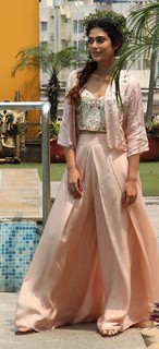 Aakanksha Singh feet photo 17