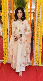 Aakanksha Singh feet photo 14