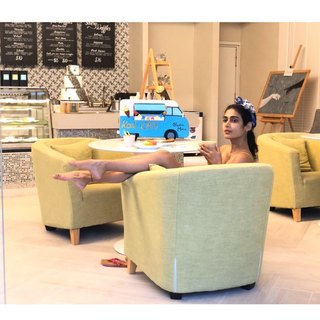 Aakanksha Singh feet photo 12