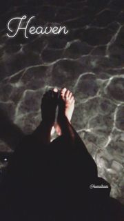 Aakanksha Singh feet photo 14