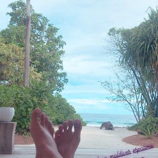 Aakanksha Singh feet photo 12