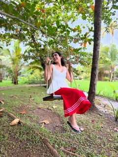 Aakanksha Singh feet photo 6