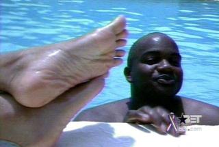 Aaliyah feet photo thumbnail