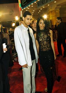 Aaliyah feet photo thumbnail
