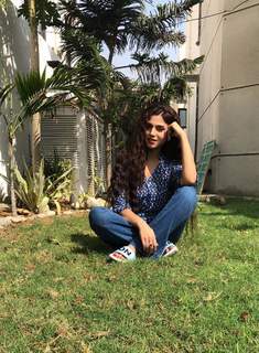 Aamna Malick feet photo 12