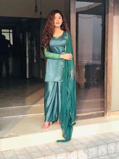 Aamna Malick feet photo 1