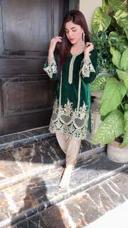 Aamna Malick feet photo 14