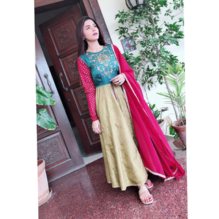 Aamna Malick feet photo 7