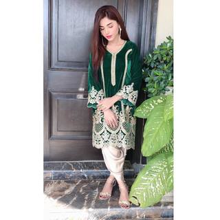 Aamna Malick feet photo 6