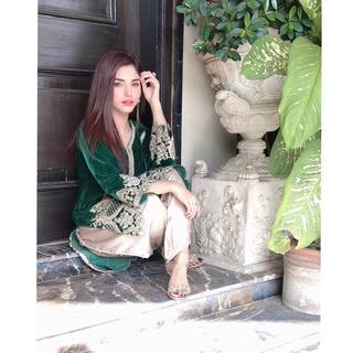 Aamna Malick feet photo 19