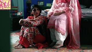 Aamna Malick feet photo 12