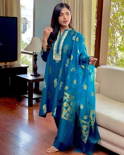 Aamna Malick feet photo 12