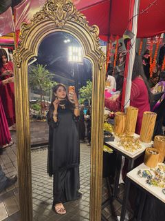 Aamna Malick feet photo 8