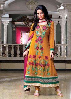 Aamna Sharif feet photo thumbnail