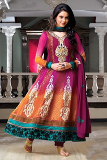 Aamna Sharif feet photo thumbnail