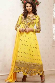 Aamna Sharif feet photo thumbnail